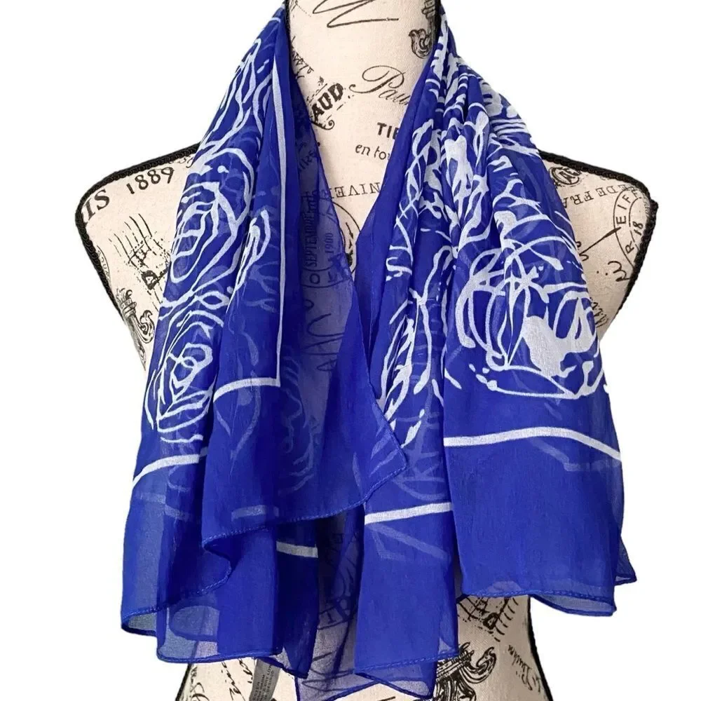 Tres- Elle Made in Italy Rose Print Blue and White Scarf in One Size